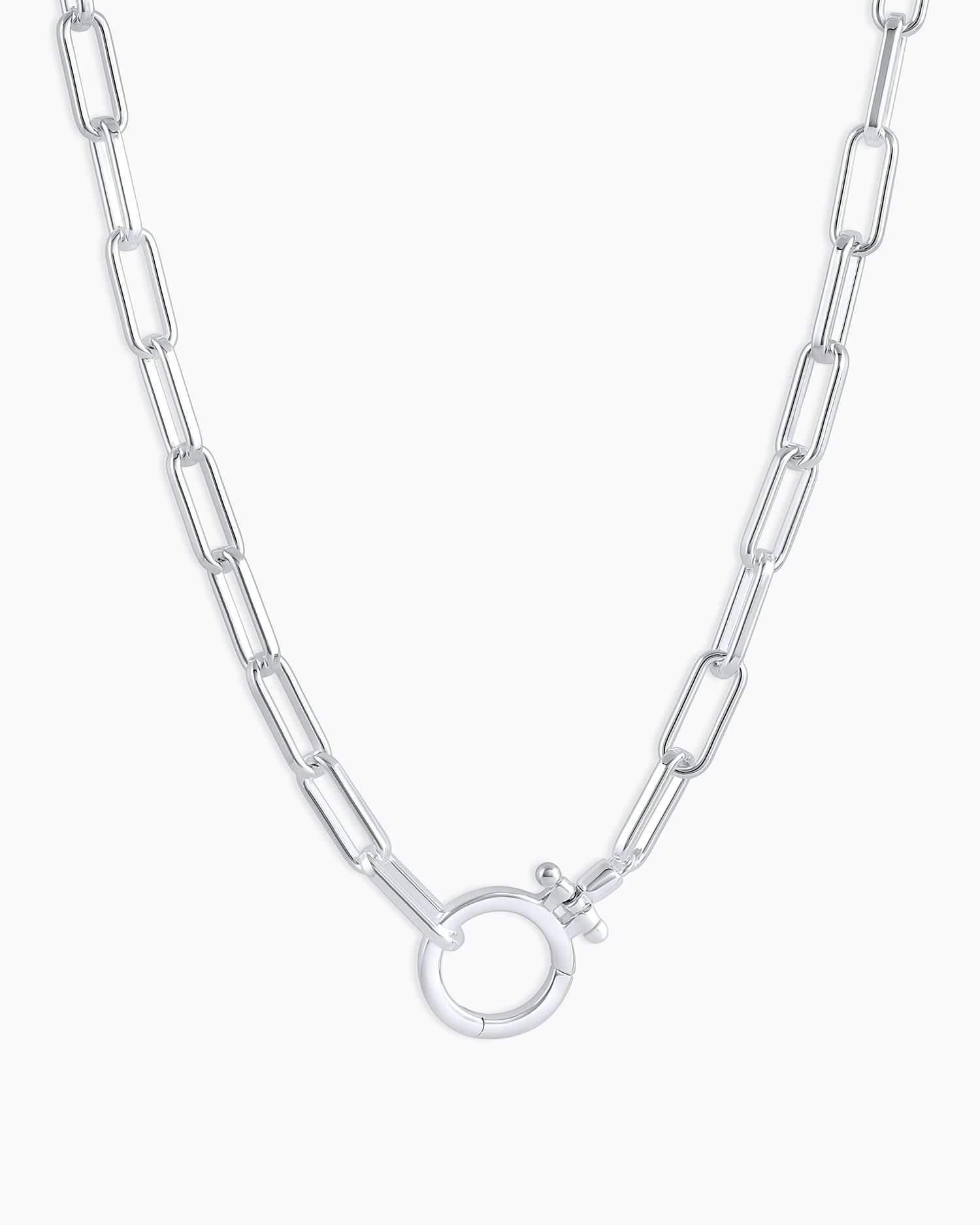 Golden Link Necklace with Rectangular Links and Circular Clasp: A Classic Accessory ONNEA Jewelry