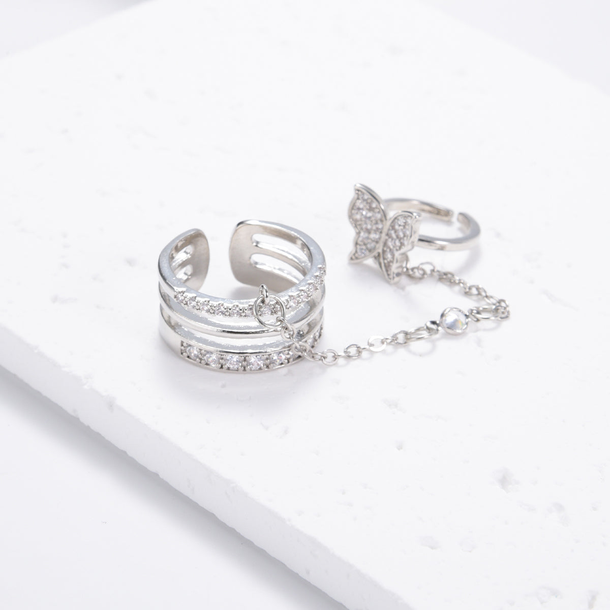 Butterfly two-piece ring in silver covered with elegant white stones