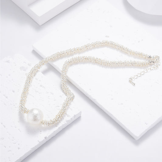 Stunning pearl and silver necklace