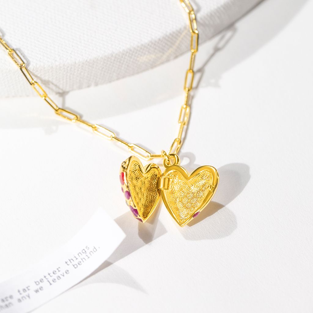 Jeweled Heart Locket - Gold