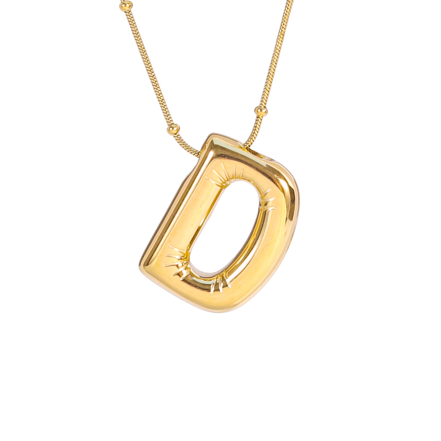 Gold-coloured Monogrammed Necklace: a Chic and Elegant Design With an Ornate Chain